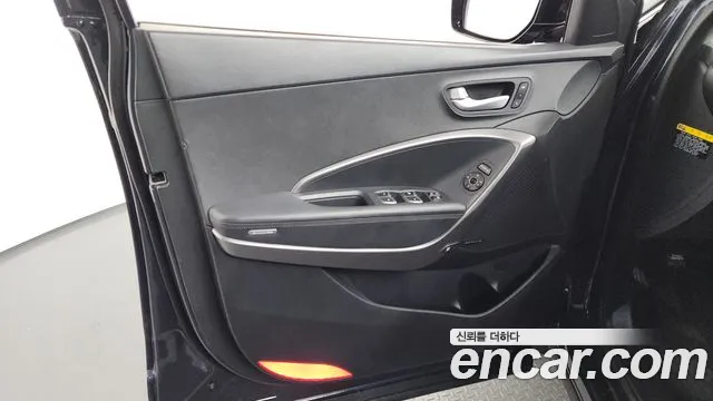 Hyundai Санта Фе 2014 thumb 10