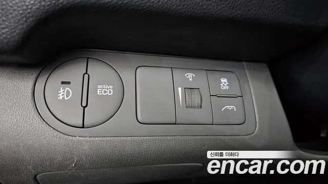 Hyundai Staria 2018 thumb 6