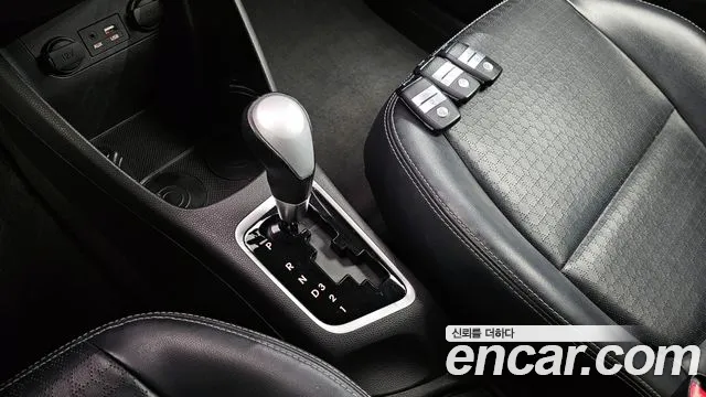 Kia Morning 2015 thumb 11