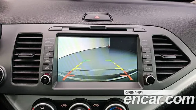 Kia Morning 2015 thumb 3