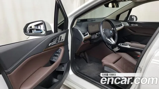 BMW 2 серии Active Tourer 2024 thumb 6