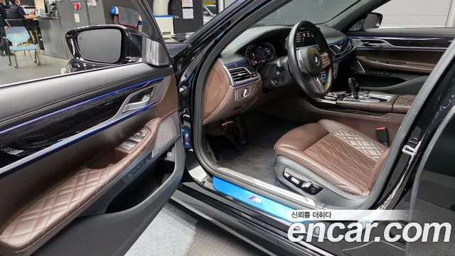 BMW 7 серии 2022 thumb 12