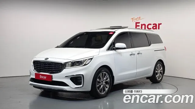 Kia Carnival 2019 thumb 3
