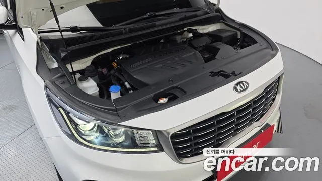 Kia Carnival 2019 thumb 7