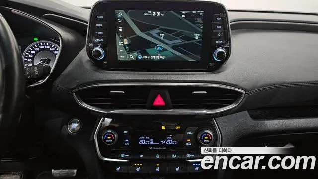 Hyundai Santa Fe 2018 thumb 11