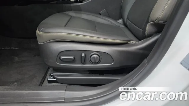 Chevrolet Tracker 2024 thumb 3