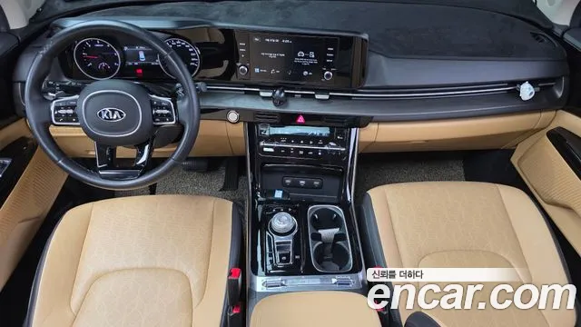 Kia Carnival 2021 thumb 6
