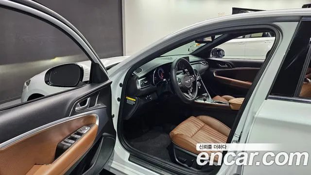 Genesis G70 2019 thumb 7