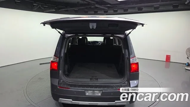 Chevrolet Orlando 2012 thumb 8
