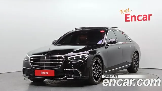 Mercedes-Benz S-Class 2025 thumb 3