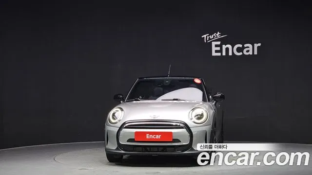 Mini Cooper Convertible 2024 thumb 5
