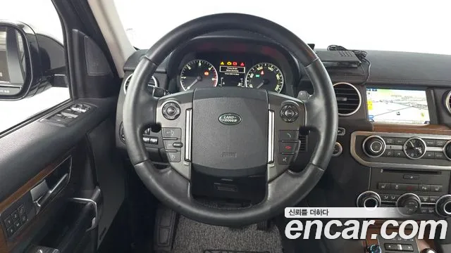 Land Rover Discovery 2016 thumb 7