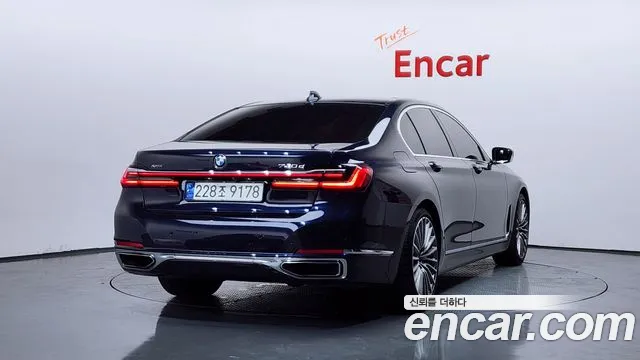 BMW 7 серии 2019 thumb 3