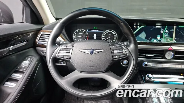 Genesis G90 2019 thumb 12