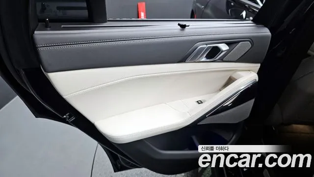 BMW X6 2025 thumb 8