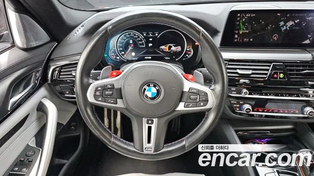 BMW M5 2019 thumb 2