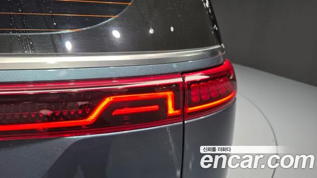 Kia Carnival 2023 thumb 8
