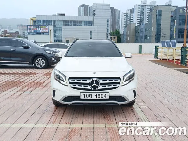 Mercedes-Benz A-Класс 2017 thumb 3