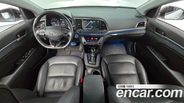 Hyundai Avante 2017 thumb 5