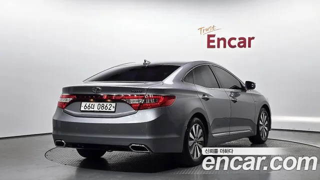 Hyundai Grandeur 2015 thumb 10