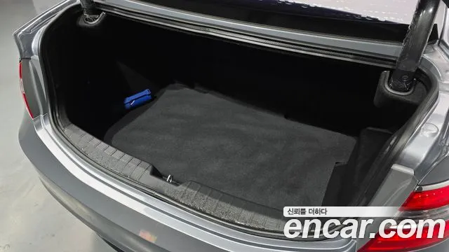 Hyundai Grandeur 2015 thumb 4