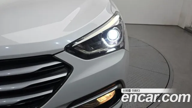 Hyundai Santafe 2015 thumb 7