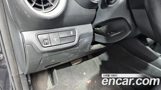Kia K3 2021 thumb 10
