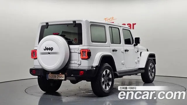 Jeep Wrangler 2022 thumb 11
