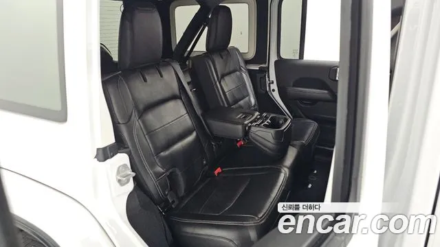 Jeep Wrangler 2022 thumb 10
