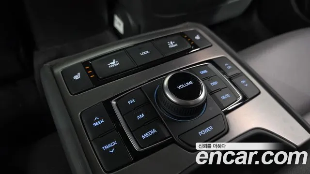 Hyundai Genesis 2016 thumb 10