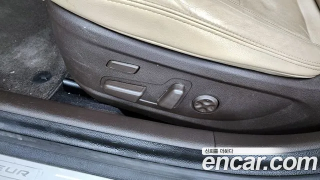 Hyundai Grandeur 2017 thumb 4