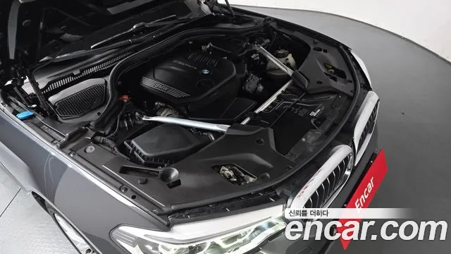 BMW 5 серии 2019 thumb 9