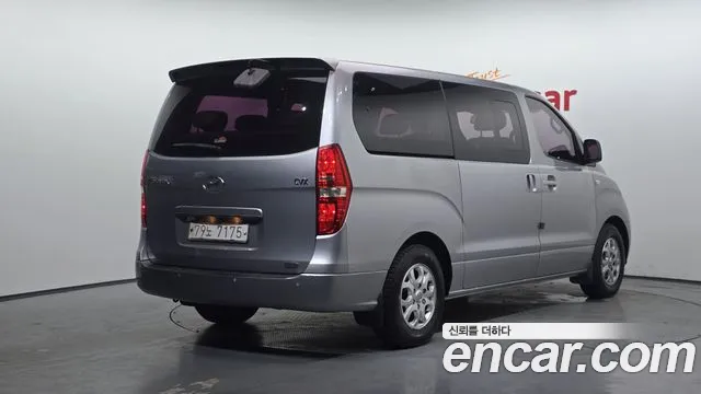 Hyundai Staria 2013 thumb 8
