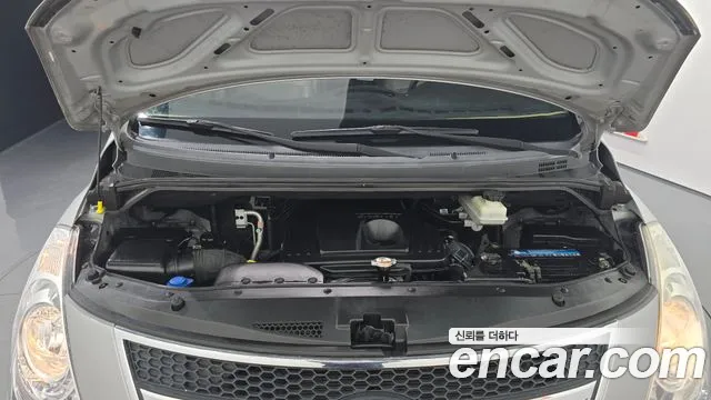 Hyundai Staria 2013 thumb 11