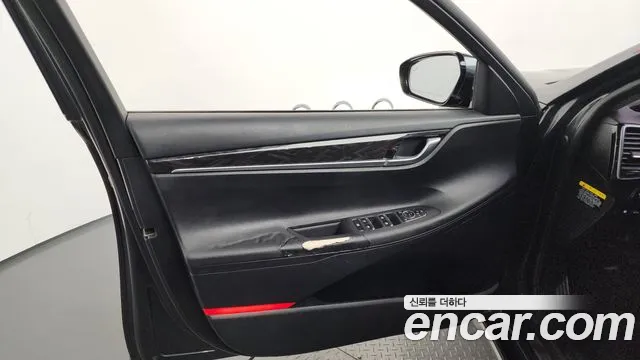 Hyundai Grandeur 2016 thumb 12
