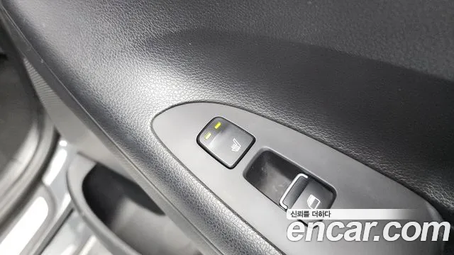 Hyundai Grandeur 2016 thumb 8