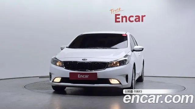 Kia K3 2017 thumb 2