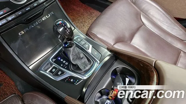 Hyundai Grandeur 2015 thumb 10