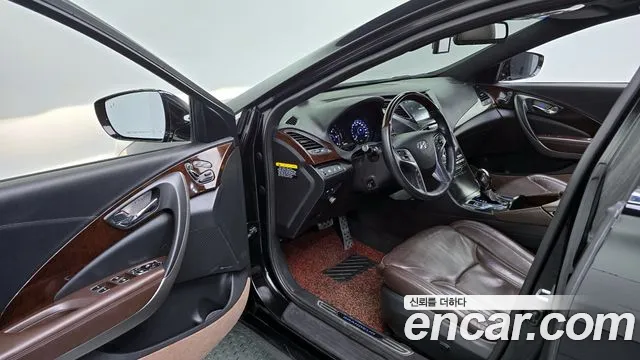 Hyundai Grandeur 2015 thumb 2