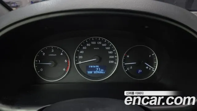Hyundai Staria 2017 thumb 7