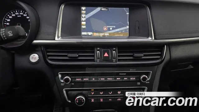 Kia K5 2017 thumb 4
