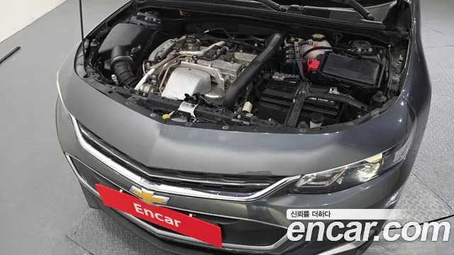 Chevrolet Malibu 2017 thumb 2
