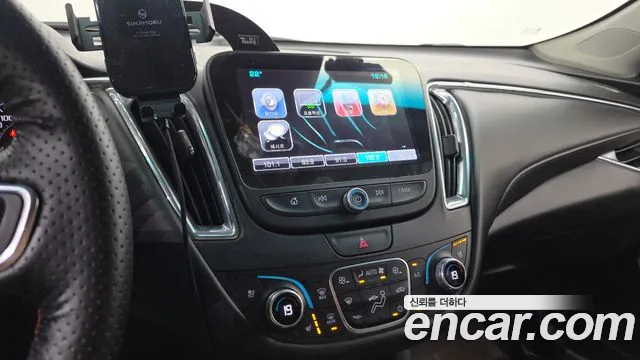 Chevrolet Malibu 2017 thumb 12