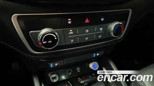 KGM Rexton 2020 thumb 4