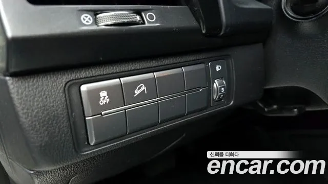 KGM Rexton 2020 thumb 7