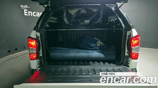 KGM Rexton 2020 thumb 10