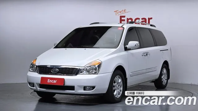 Kia Canival 2012 thumb 6