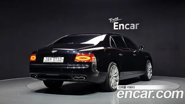 Bentley Flying Spur 2015 thumb 12