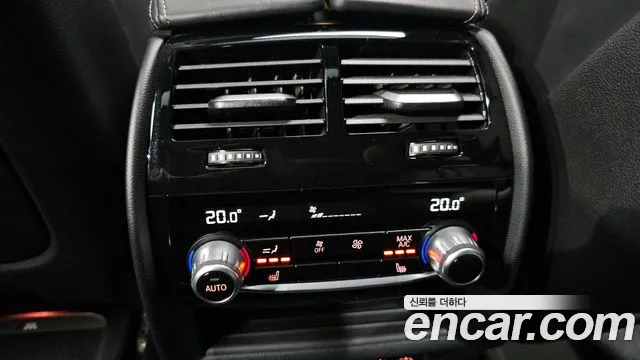 BMW 6 серии Gran Turismo 2023 thumb 4