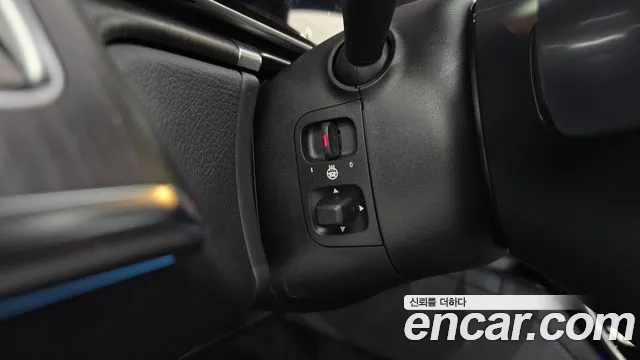Mercedes-Benz S-Class 2021 thumb 12